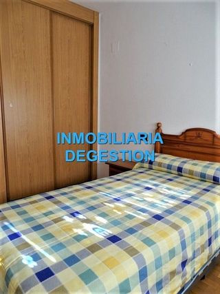 Piso en venta en Linares