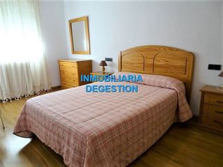 Piso en venta en Linares