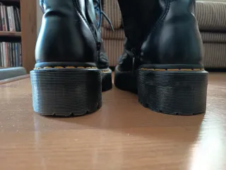 Botas Dr. Martens Plataforma Negras