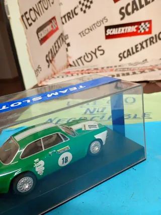 Scalextric Team Slot Alfa Giulia GTA NUEVO PRECINT