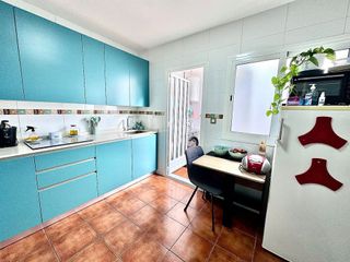 Casa adosada en venta en Berja