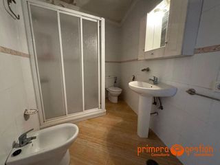 Casa en venta en Carmona