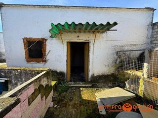 Casa en venta en Carmona