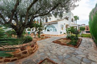 Casa pareada en venta en Curva - Heliópolis en Benicasim/Benicàssim