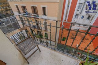 Piso en venta en Sants en Barcelona