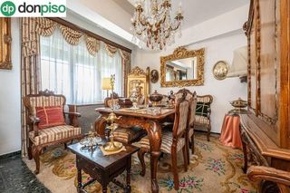 Piso en venta en Centro - Sagrario en Granada