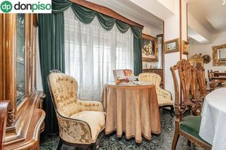 Piso en venta en Centro - Sagrario en Granada