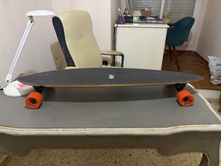 Longboard Aloiki con poco uso