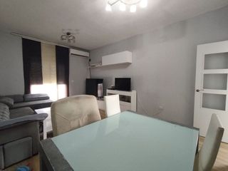 Casa adosada en venta en Villanueva del Ariscal