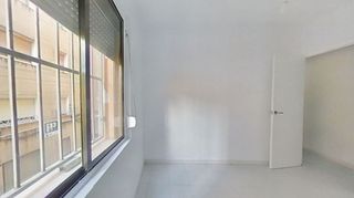 Piso en venta en Zona Mercat en Rubí