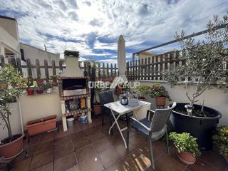 Piso en venta en Ca n'Aurell en Terrassa