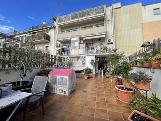 Piso en venta en Ca n'Aurell en Terrassa