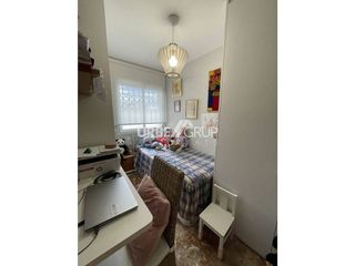 Piso en venta en Ca n'Aurell en Terrassa