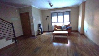 Casa adosada en venta en Santa Cruz - Industria - Polígono Campollano en Albacete