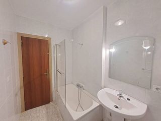 Piso en venta en Plaza España - Villa Pilar - Reyes Católicos - Vadillos en Burgos