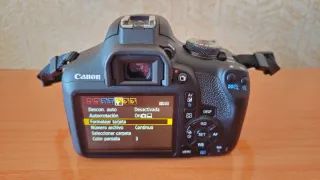 Cámara Canon 2000D Kit 18-55