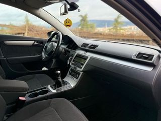 Volkswagen Passat 2011