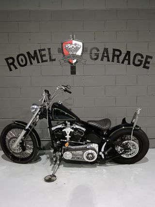 Harley Davidson Softail Bobber