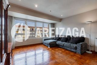 Piso en venta en Amara - Berri en San Sebastián-Donostia