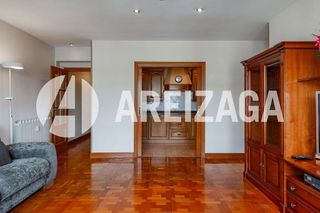 Piso en venta en Amara - Berri en San Sebastián-Donostia
