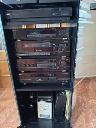 Equipo de Sonido Akai