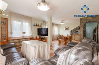 Chalet en venta en Otura