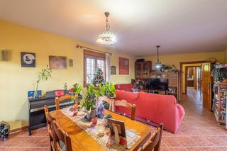 Chalet en venta en Baza