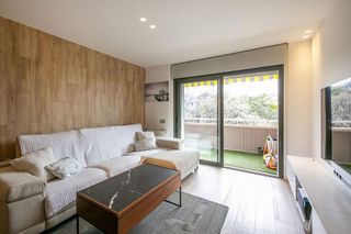 Piso en venta en Can Roca-Muntanyeta en Castelldefels