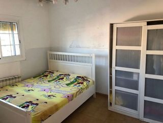 Chalet en venta en El Raval - Safaretjos en Santa Coloma de Gramanet