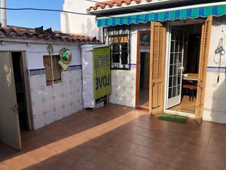 Chalet en venta en El Raval - Safaretjos en Santa Coloma de Gramanet