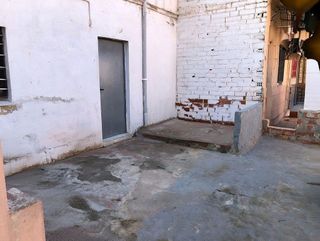 Chalet en venta en El Raval - Safaretjos en Santa Coloma de Gramanet