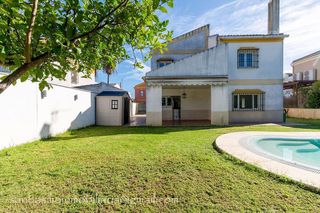 Chalet en venta en Espartinas