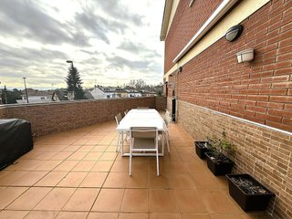 Casa adosada en venta en Palau-solità i Plegamans