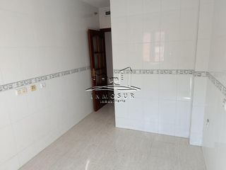 Piso en venta en Lucena