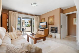 Piso en venta en Nueva Andalucía centro en Marbella