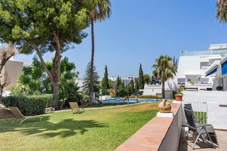 Piso en venta en Nueva Andalucía centro en Marbella