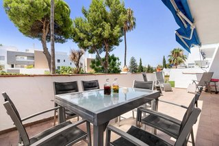 Piso en venta en Nueva Andalucía centro en Marbella