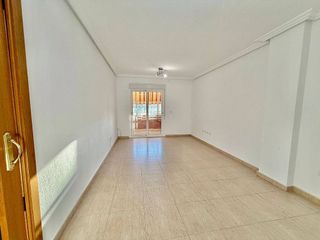 Piso en venta en Los Girasoles en San Vicente del Raspeig/Sant Vicent del Raspeig