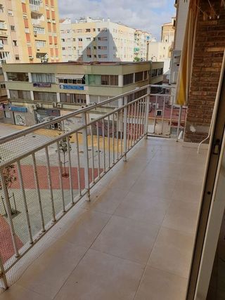 Piso en venta en Parque Ayala - Jardín de la Abadía - Huelín en Málaga
