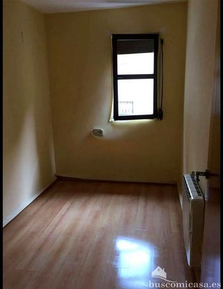 Piso en venta en Linares