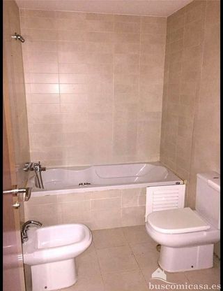 Piso en venta en Linares