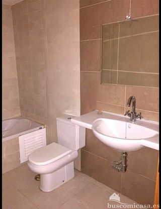 Piso en venta en Linares