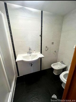 Piso en venta en Linares