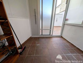 Piso en venta en Linares