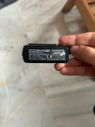 Cargador Nintendo Game Boy Advance SP AGS-002