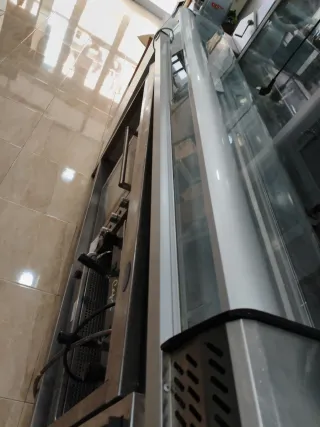 Vitrina Infrico Inox Curva