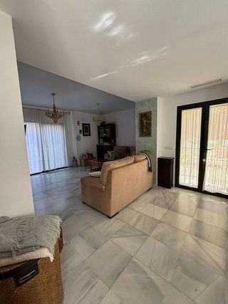 Chalet en venta en Montequinto en Dos Hermanas