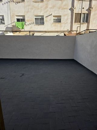 Piso en venta en Avda. de Abril. - 9 de octubre en Sagunto