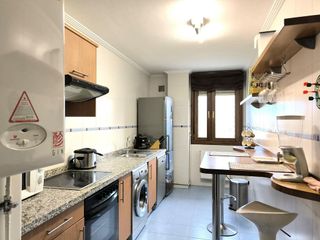 Piso en venta en La Pola Siero en Siero