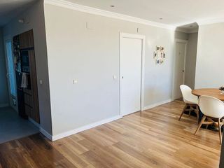 Piso en venta en La Luz - El Torcal en Málaga